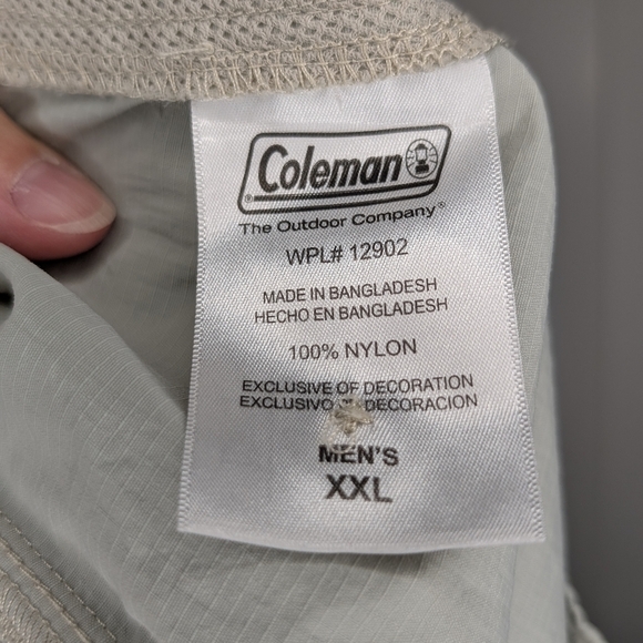 Coleman Men's Shorts XXL 44-46 Utility Cargo Beige Khaki 100% Nylon Hiking EUC - Picture 6 of 7
